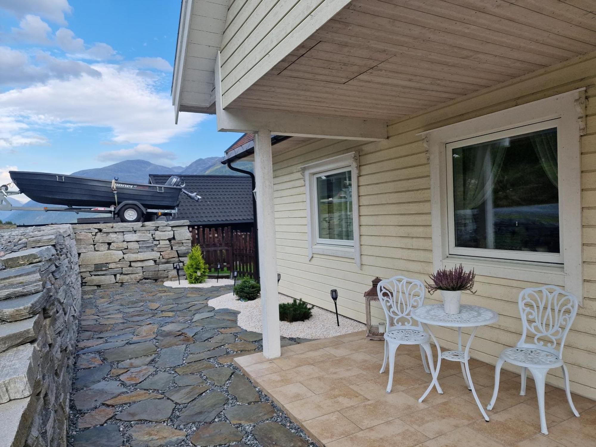 Mountain View Lejlighed Stryn